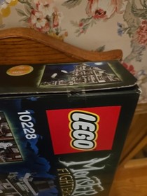 Lego 10228 Monster Fighters HAUNTED HOUSE - Retired Halloween Set (NEW & SEALED)
