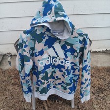 ADIDAS KIDS CAMO PULLOVER HOODIE JACKIET UNISEX SIZE 10/12 LONG SLEEVE