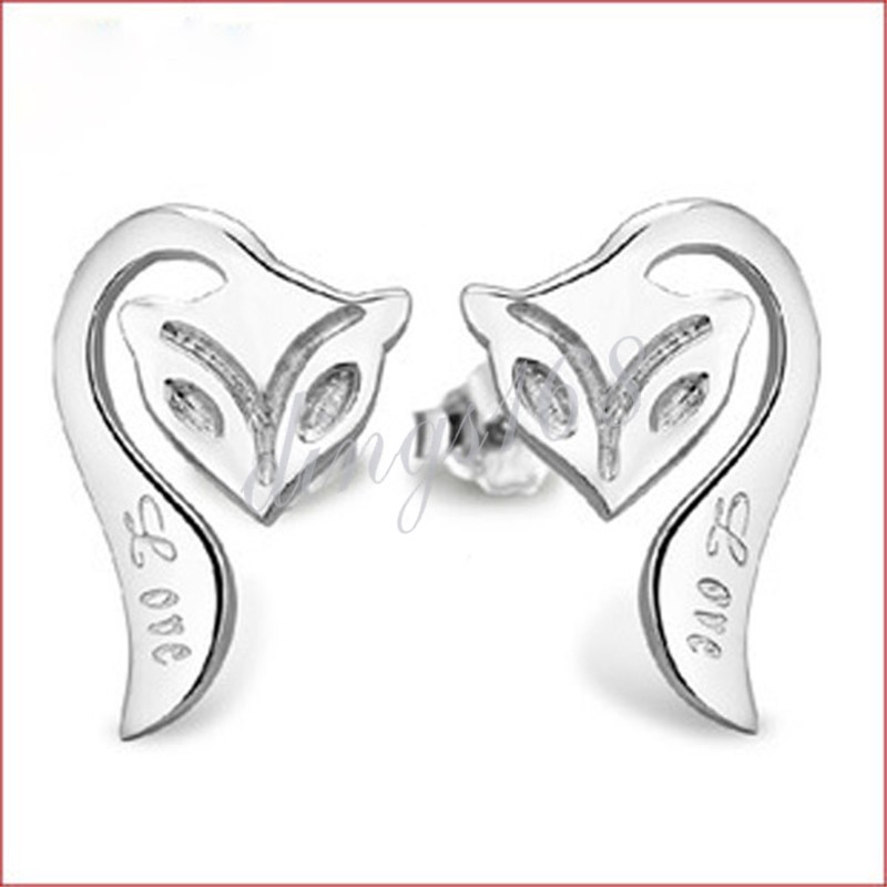 925 Silver Crystal Fox Stud Earrings Tarnish-Free 13mm Love Design B1039