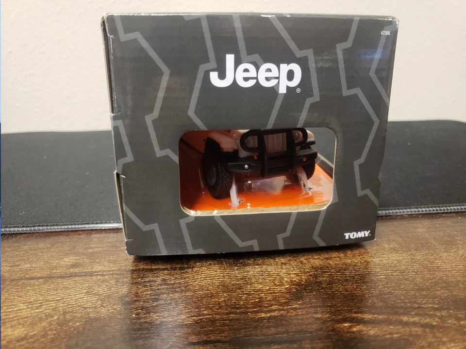 Jeep Gladiator Rubicon With Horse Trailer & Horses 47366 Off. Licensed 1:32 NEW - Image 3 of 4