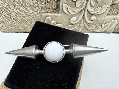 BEN-AMUN/ベンアムン】 PIN01 ブローチ Vintage BEN AMUN Silver Tone White Faux Onyx Modern Pin