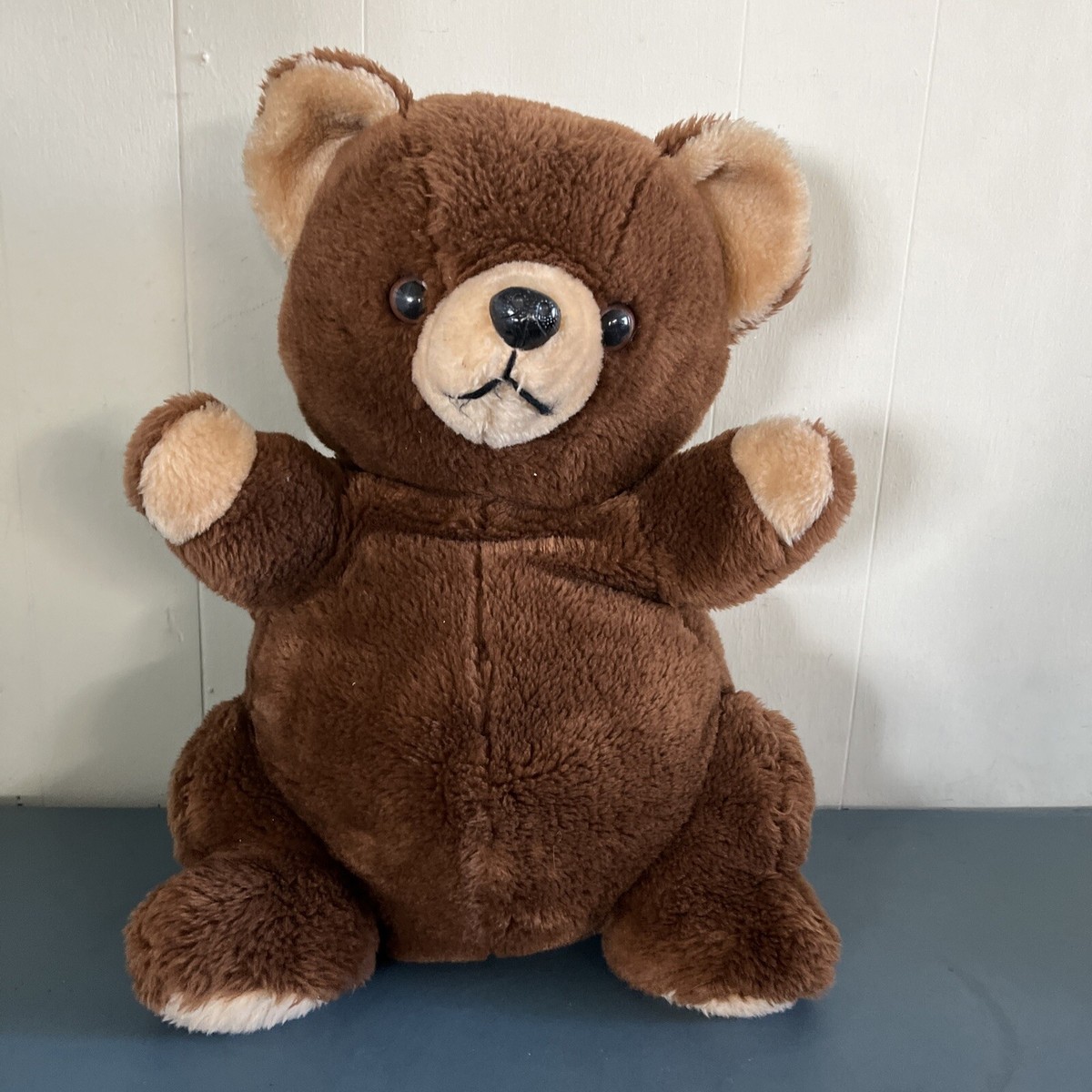 1979 Russ Berrie and Co Bobba Bear Brown 17” Stuffed animal Plush