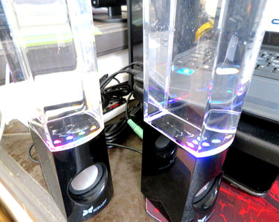 Xcellon LED Water Speaker - Dancing Fountain Light Show for PC & MP3 Music Lover