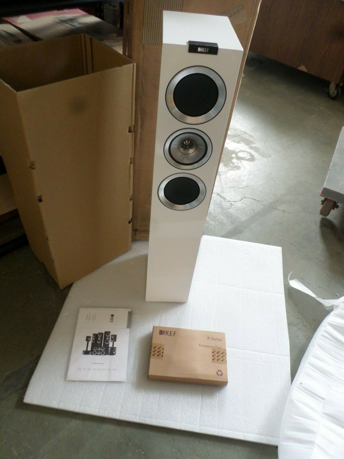 kef r 500