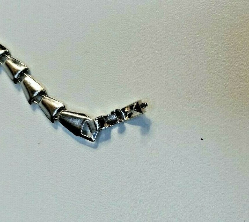 Silver Tone Squarish Linked Designed Fashion Brac… - image 6