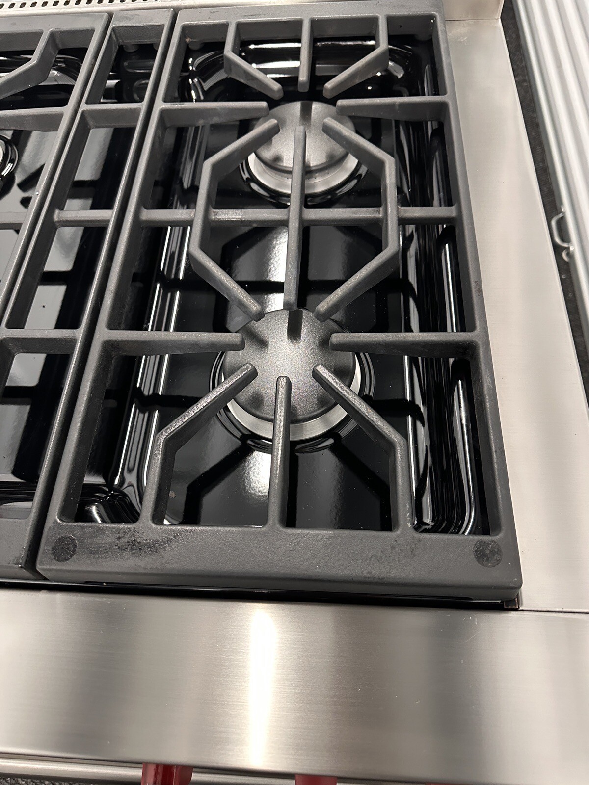 Wolf DF304 30" Dual Fuel Range 4 Burners Red Konbs eBay