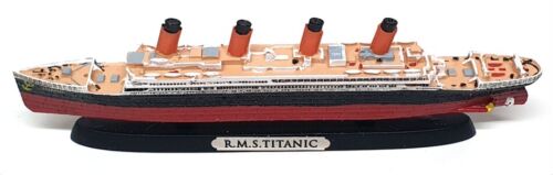Titanic Belfast Souvenirs Appx 21cm Long 06053 - R.M.S. Titanic Ship Resin Model - Picture 4 of 5