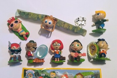KINDER SURPRISE SET - FUNNY STUDENTS KIDS 2 EASTERN EUROPE FIGURES COLLECTIBLES