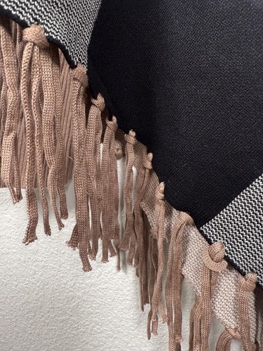 Poncho cappotto scialle donna 2XL maglia a quadri nappa, collo alto, maniche lunghe - Foto 5 di 14
