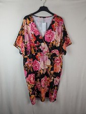 Pixie Girl Ladies casual dress size 26 floral v-neck short sleeve plus size New