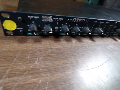 dbx 166XL 2-Channel Compressor/Limiter/Gate | eBay