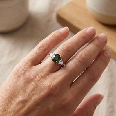 Classically Forest Green Tourmaline 0.91Ct 925 Sterling Silver Fine Rings Size 7