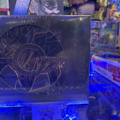Buy Pokémon TCG Sword & Shield Elite Trainer Box Plus Zamazenta