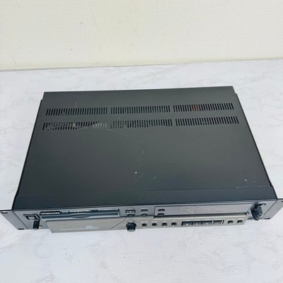 JUNK TASCAM CD-RW900SL Professional Rewritable Recorder CD Player