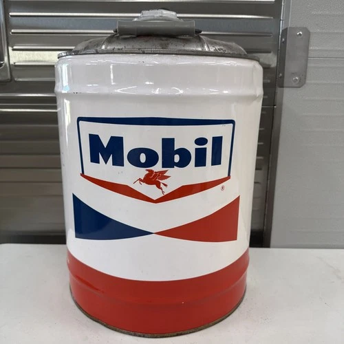 Vintage 1965 Mobil Motor Oil Can 5 Gallon Oil Can Pegasus Empty *EXCELLENT!!