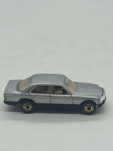 Hot Wheels 380 SEL 1981 Silver - Picture 3 of 6