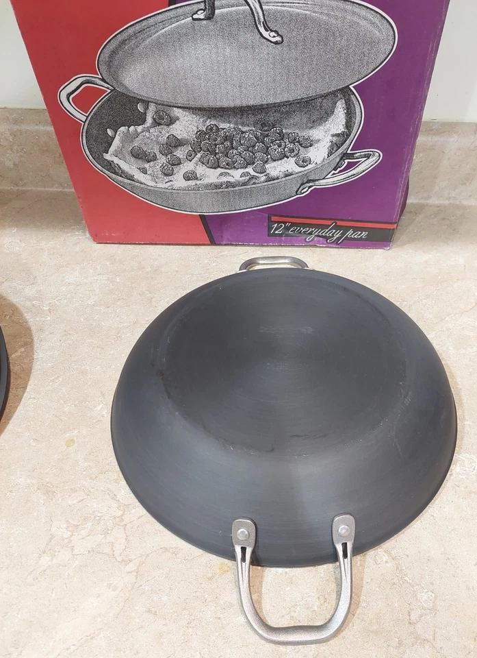 CALPHALON D1382 12" SARTÉN DIARIA CON TAPA ALUMINIO ANODIZADO DURO CON CAJA ORIGINAL Foto 4 de 4