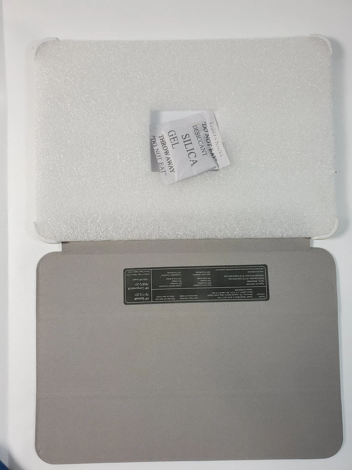OEM HP 8 II J6N94AA#ABL Protective Carrying Case Silver for 8" G2 Tablet - White - Image 2 of 3