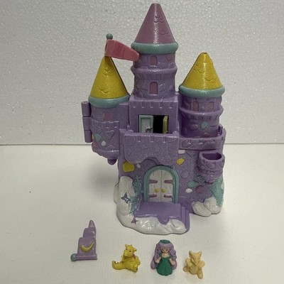 VINTAGE Trendmasters Purple Sparkle Star Castle By the Sea 1994 Include Figures 