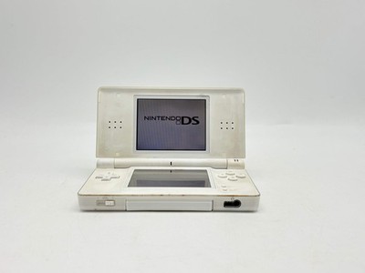 Nintendo DS Lite White Handheld Console Dust Cover Used