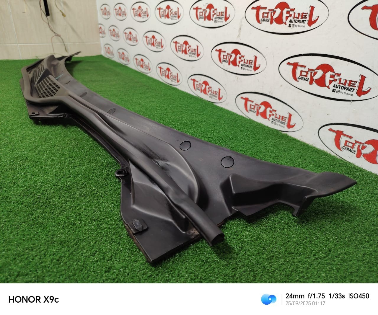 JDM Honda Civic Sedan SO4 1996-2000 Sedan 4door OEM Front Wiper Cow Wiper Cover