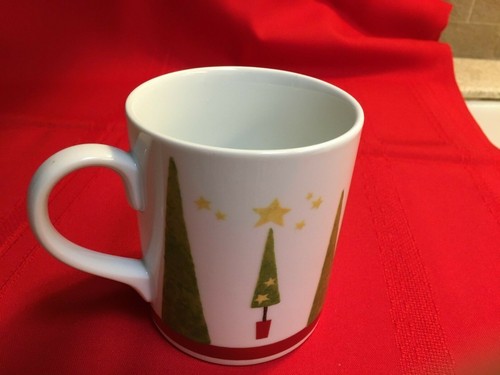 STUDIO NOVA Joyeux Noel Christmas Coffee Mug, excellent shape, no chips/cracks - Picture 3 of 4