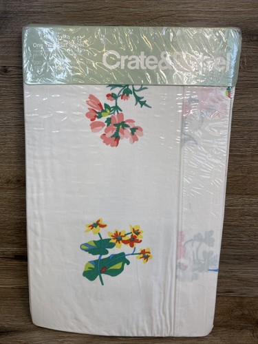 Crate And Barrel WILD FLOWERS Twin Flat Sheet AJ459 100% Combed Cotton NEW NOS - Picture 6 of 7