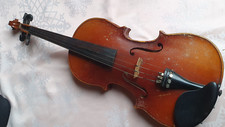 nicely flamed  old German 3/4 Violin , violon, small crack at the peg case