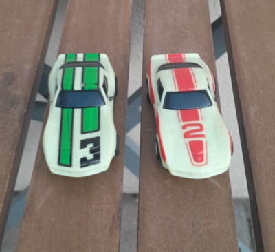 Tyco Cliff Hangers Night Glow Slot Cars #2 and #3 Corvette working