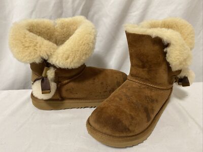 UGG Australia Boots Irina Tessie Pom Pom 1102373K Star Sharm Size 4/EUR 36 