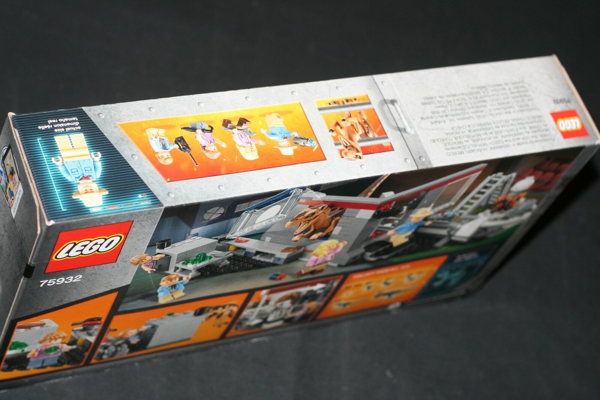 LEGO JURASSIC WORLD 75932 JURASSIC PARK VELOCIRAPTOR CHASE (2018