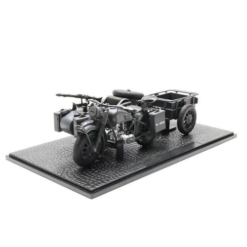 New 1/24 Plastic German WWII R75 Panzerfaust 30 Motorcycle Souvenir Display - Picture 2 of 12