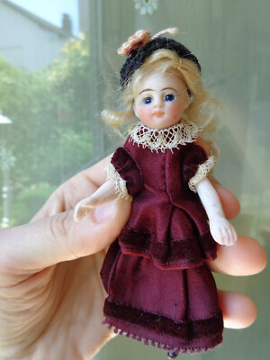 Antique doll beautiful girl old doll vintage doll