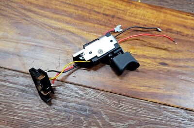 DeWalt SWITCH FOR DCF815 12V Max Li-Ion 1/4