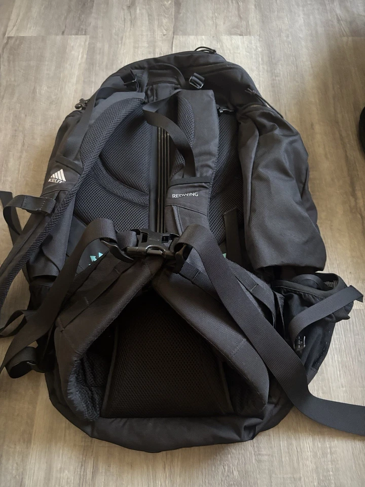 Mochila Kelty Redwing 44 Senderismo Negra Exterior Foto 3 de 4