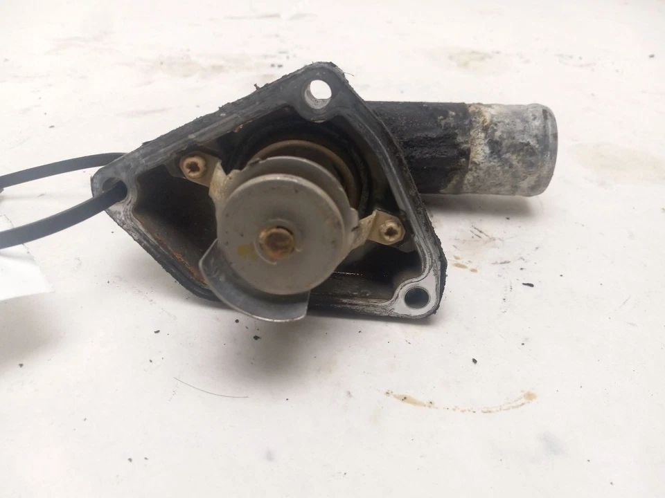 CARCASA TERMOSTATO compatible con Nissan Murano 2009 OEM Foto 4 de 4