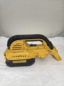 DEWALT DCV517 20V MAX Cordless 1/2 Gallon Wet Dry Vacuum Tool Only Lot 1544