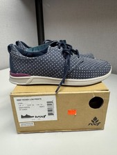 REEF Women's Rover Low Prints Sneaker Navy Dots Med Width Brand New