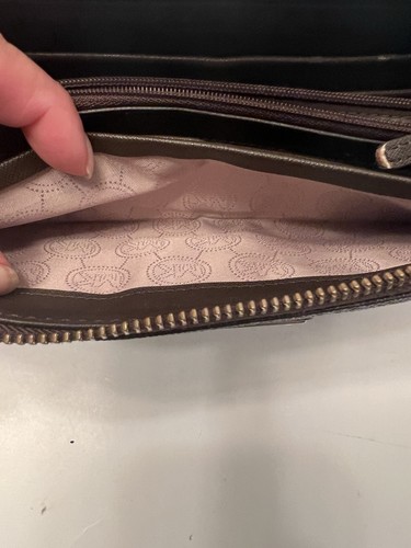 Michael Kors Brown & Gold wallet - Picture 7 of 10