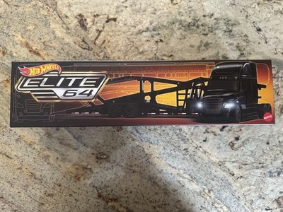 Hot Wheels Elite 64 Freightliner Cascadia 1:64 Black Diecast Car Transporter