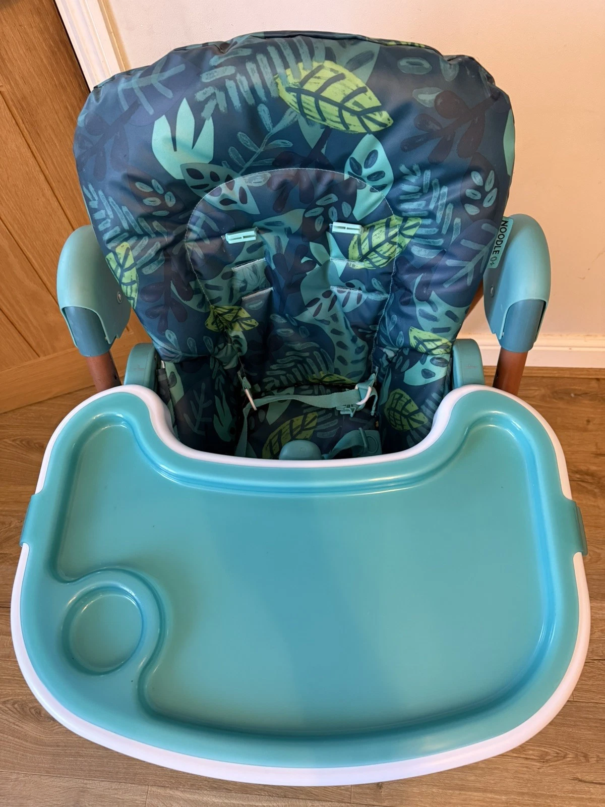 Cosatto Baby High Chair Fantastic Feasts RRP £119.95
Opens in a new window or tab