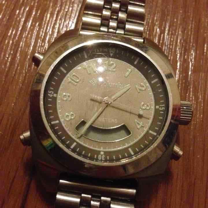 Colombia Vintage Analog Quartz Men's Watch Model 701294199