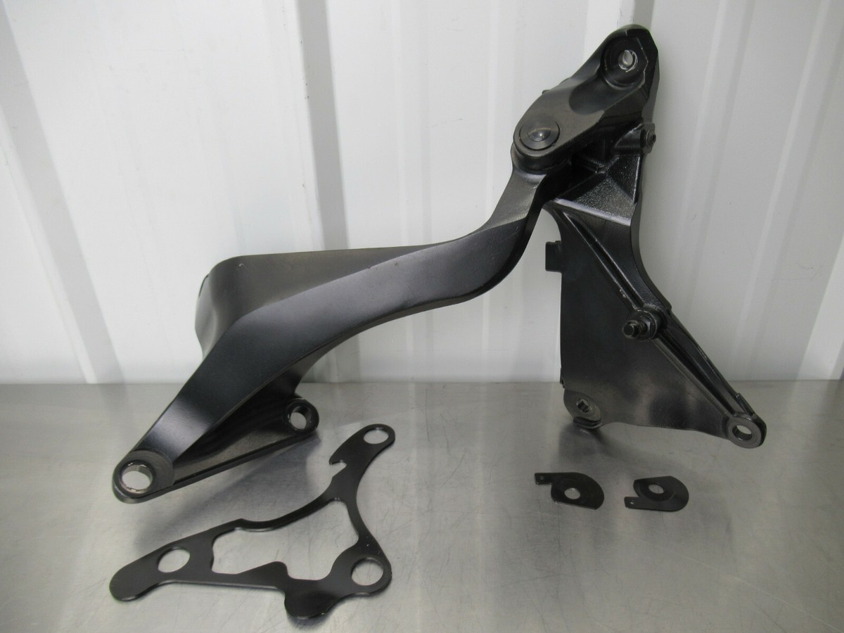 2019 19 MCLAREN 720S RIGHT PASSENGER LOWER DOOR HINGE | eBay