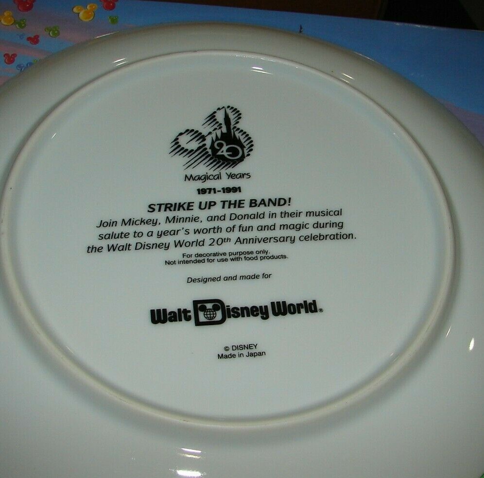 Walt Disney World Vintage 20th Anniversary Plate 20 Magical Years
