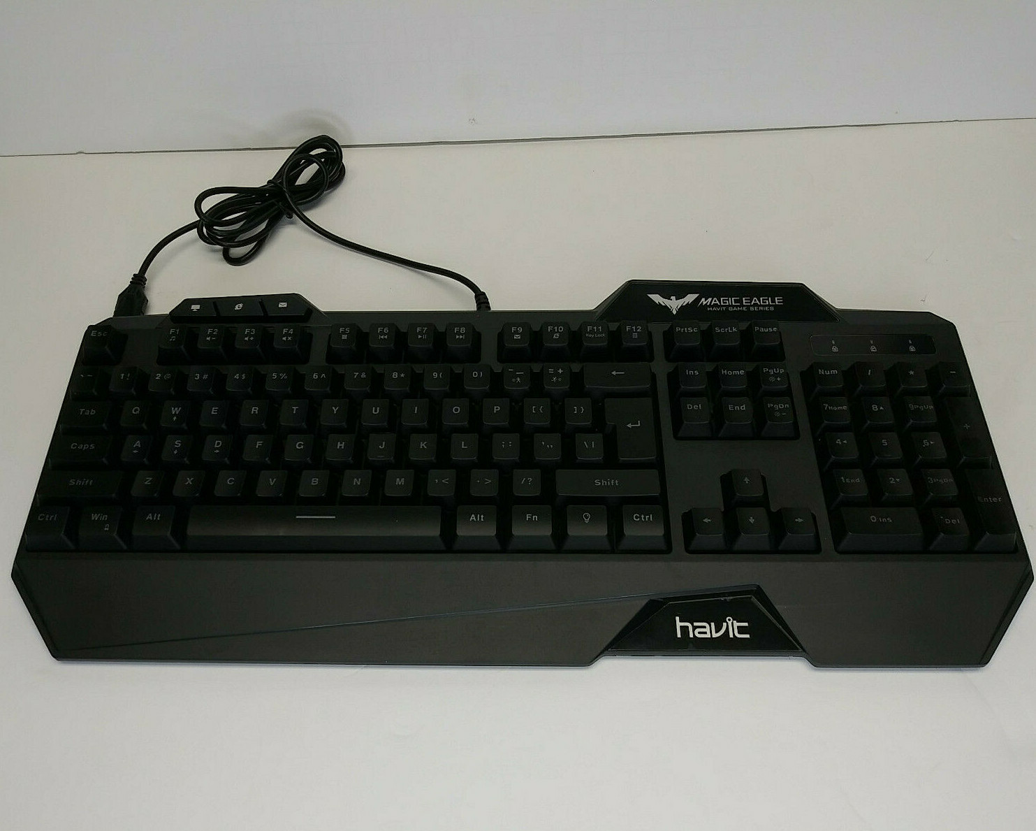 Havit Wired Gaming Keyboard HVKB558CM LED Rainbow Backlight Ergonomic Wrist Rest