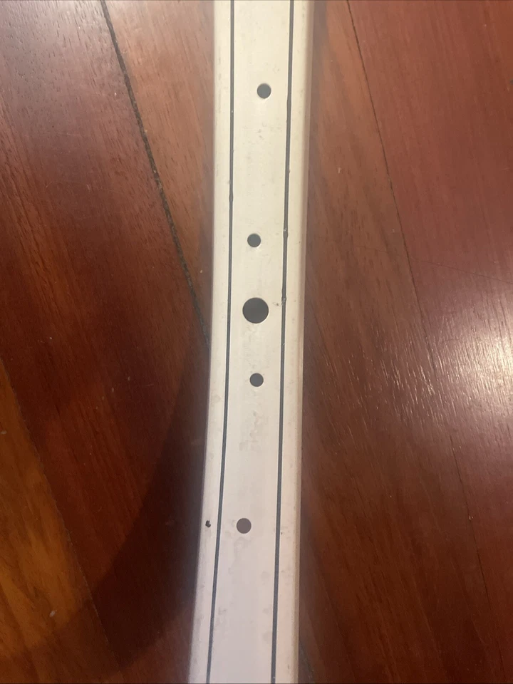 NOS Vintage 26" Aro Schwinn S-7 • 36º • Branco com Listra Preta.   (NJ) - Imagem 2 de 4