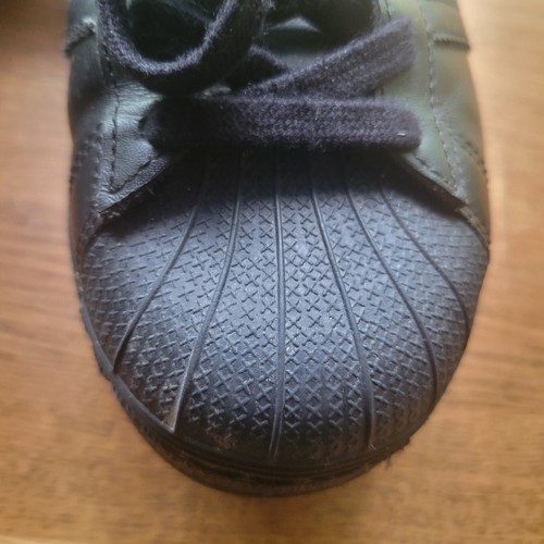 Adidas ~ Superstar Shell Tops Shoes Low ~ Size 4Y Youth ~ All Black - Picture 11 of 20