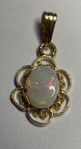 Australian Opal Cabochon Pendant 14k Yellow Gold