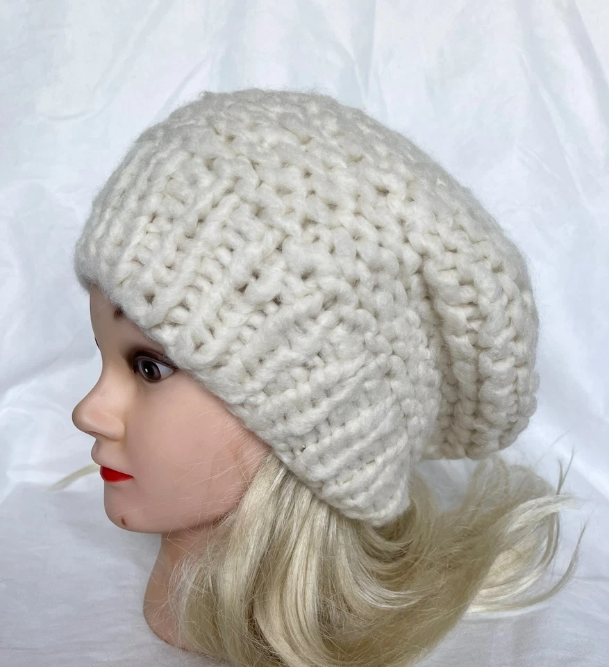 帽子女式豆豆手工针织 100% 羊绒白色冬季帽子贝雷帽礼物新品 — 第 2/4 张图片