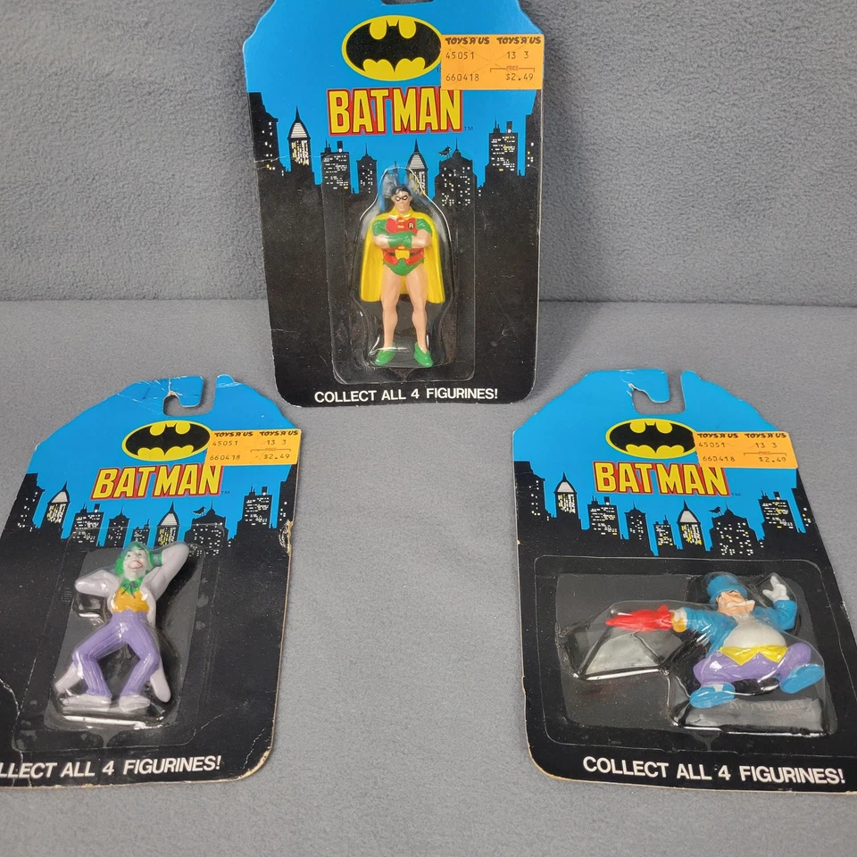 Lote de figuras de acción de Batman de colección Joker Robin Penguin años 80 DC Comics conjunto cardado Foto 2 de 4